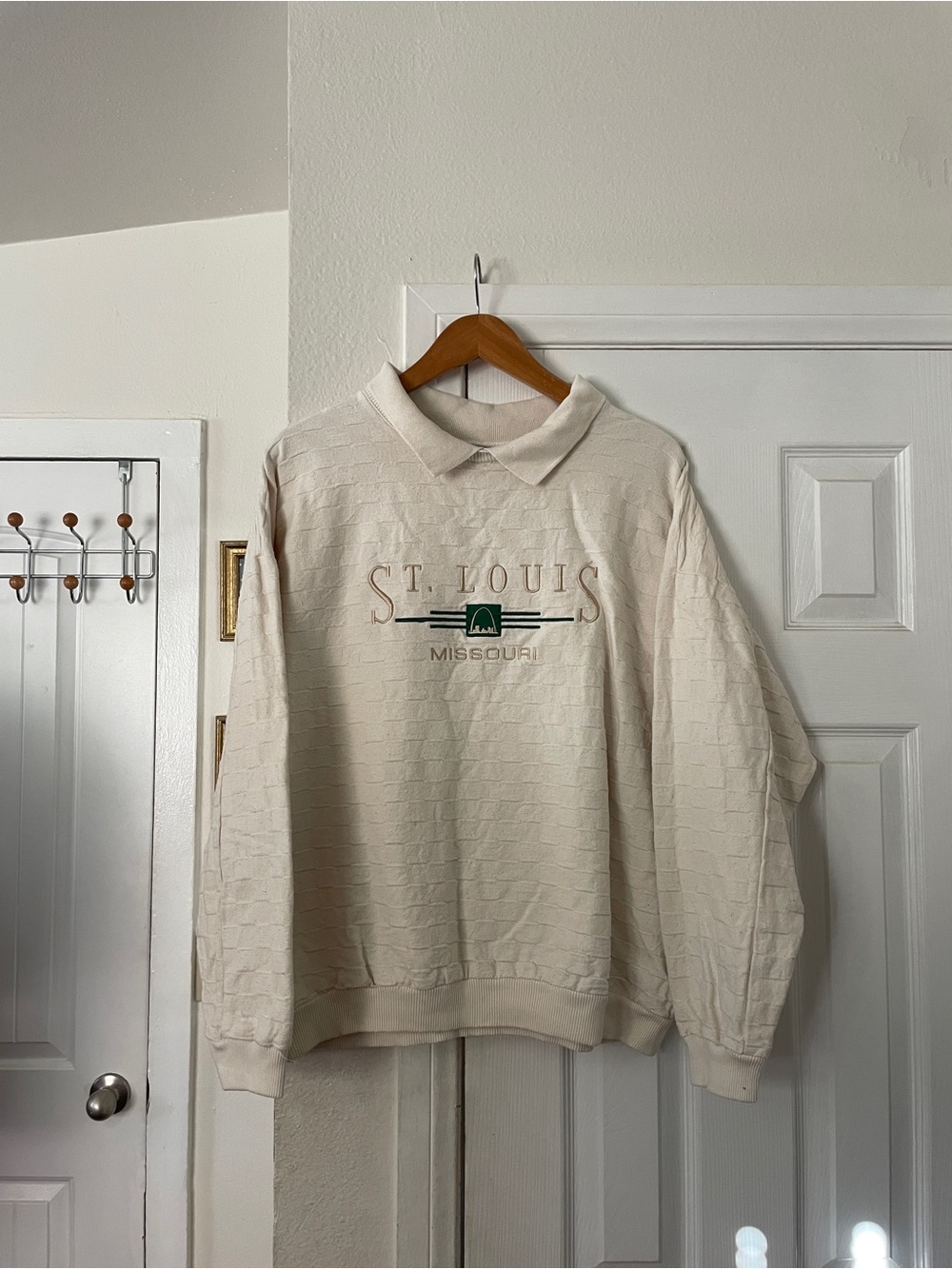 Vintage St. Louis Missouri Cream Polo Collar Sweater Checkered Athletic Size XL